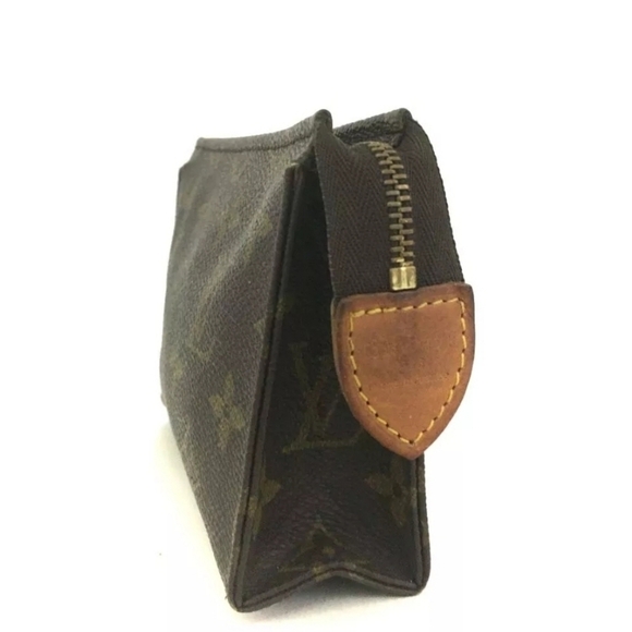 Louis Vuitton Monogram Poche Toilette 15 Cosmetics Pouch Purse - Picture 3 of 11